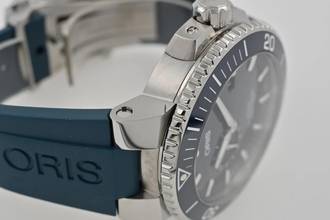 Thumbnail von Oris Aquis Small Second 01 743 7733 4155 45.5mm