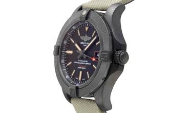 Thumbnail von Breitling Avenger Blackbird 44 Titan Automatik Herrenuhr Ref. V17311 B&P 2019