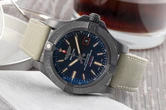 Thumbnail von Breitling Avenger Blackbird 44 Titan Automatik Herrenuhr Ref. V17311 B&P 2019