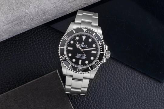  Rolex Submariner (No Date) Edelstahl Automatik Herrenuhr Ref. 124060 B&P 2021 