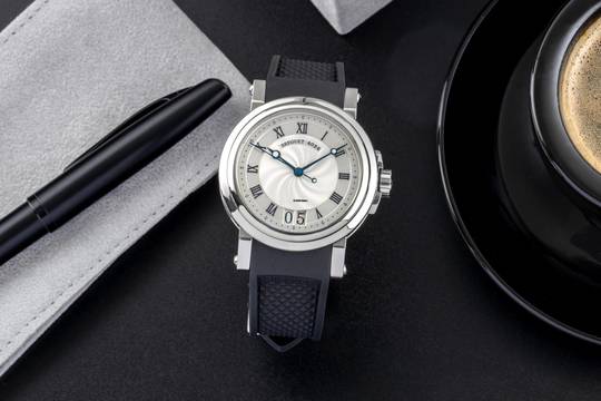  Breguet Marine Big Date Automatik Stahl Ref. 5817 ST/12/SV0 Papiere 2008 