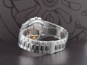 Thumbnail von Patek Philippe Nautilus 5712/1a-001 Like New Full Set. 2015