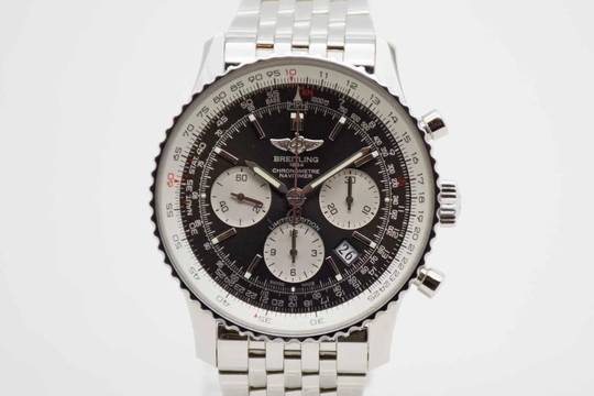  Breitling Navitimer 1 B01 Chronograph Grey Dial Japan Edition Nr. 09/100 Fullset 