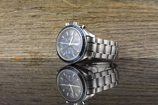  Omega Speedmaster Date 321280 Blue Dail Chronograph Automatik 