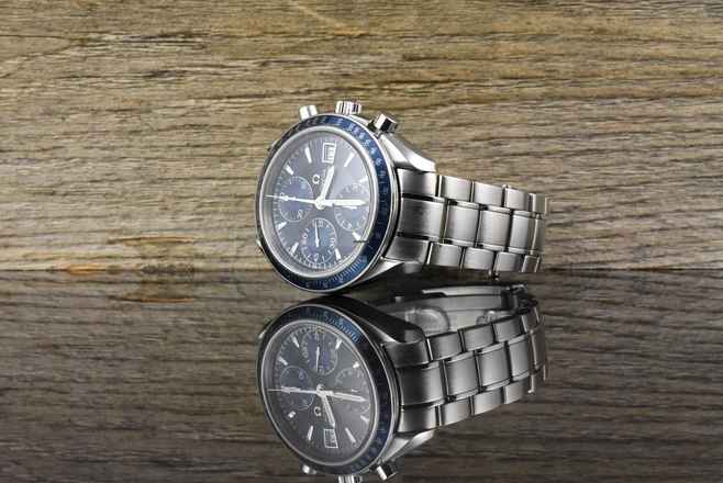 Omega Speedmaster Date 321280 Blue Dail Chronograph Automatik 