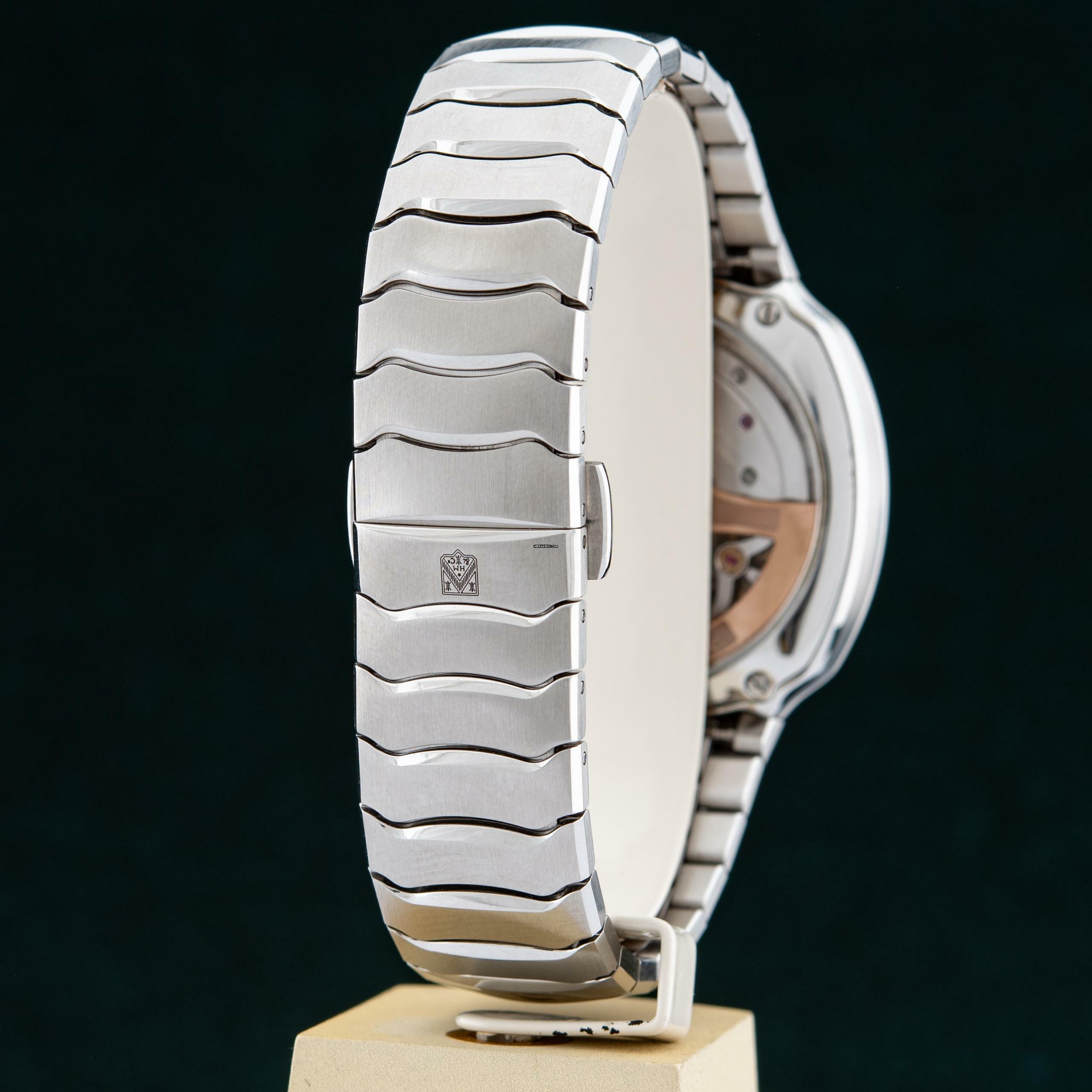 Thumbnail von H.Moser & Cie. H. Moser & Cie. Streamliner Centre Seconds Matrix Green Fumé 6200-1200 Automatic Full Set Streamliner Centre Seconds Matrix Green Automatic Edelstahl