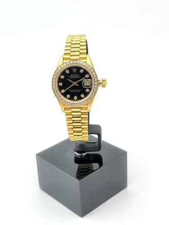  Rolex Lady-Datejust 18 Kt. Gold top condition serviced Factory diamonds 