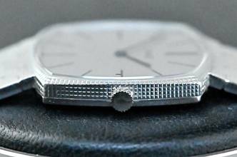 Thumbnail von Piaget rare Vintage TV Screen | 9501 | Clous De Paris | white gold