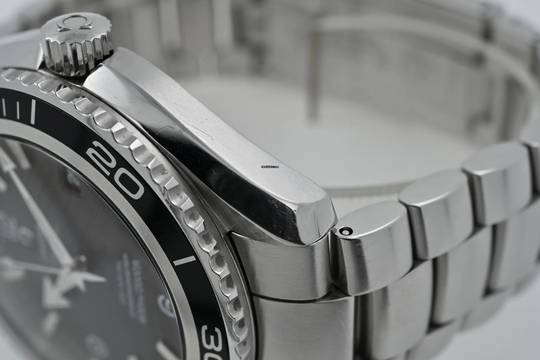  Omega Seamaster Planet Ocean 45.5mm 2200.50 