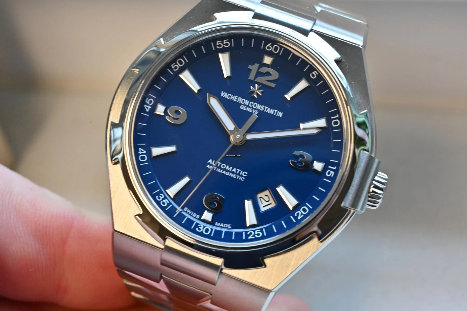 Thumbnail von Vacheron Constantin Overseas Limited Blue Dial Bracelet Rubber Leather 350pcs 47040/000A-9008