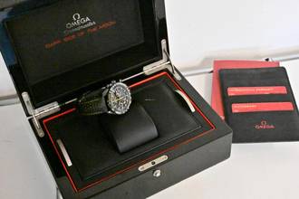 Thumbnail von Omega Speedmaster Moonwatch Dark Side of the Moon Apollo 8 31192443001001