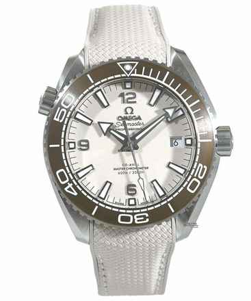 Omega Seamaster Planet Ocean 600M Ref. 215.32.44.21.09.001 