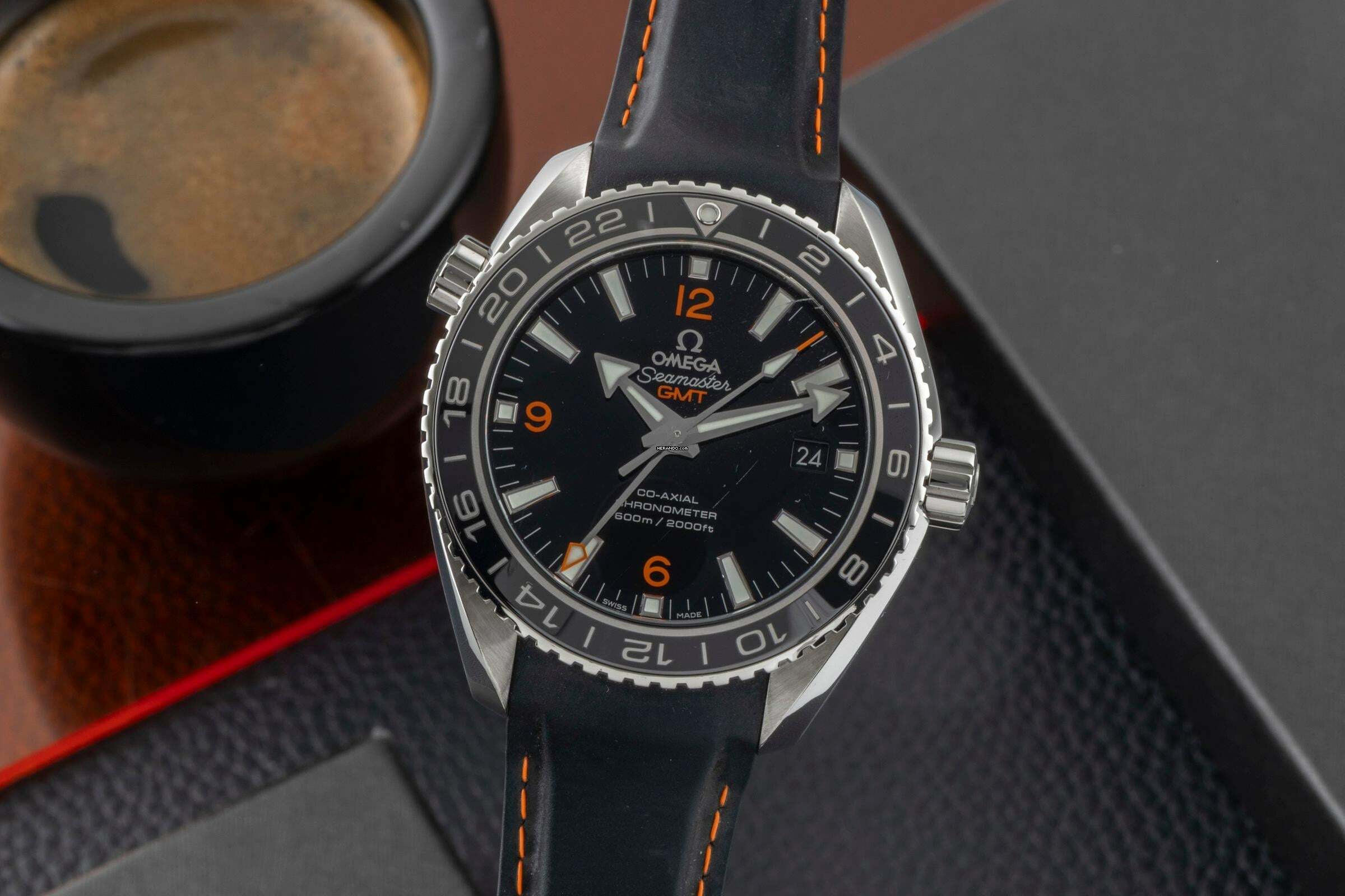  Omega Seamaster Planet Ocean 600M GMT Co-Axial Ref. 232.32.44.22.01.002 B&P 2023 