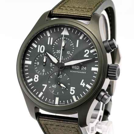  IWC Fliegeruhr Chronograph Top Gun Pilot Chrono Top Gun 44,5 Green – IW389106 – NEW & Unworn – 11/2025 Full Set 