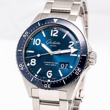  Glashütte Original SeaQ Panoramadatum Panorama Date Blue 43 – 1-36-13-02-81-70 – like NEW – 10/2022 Full Set 