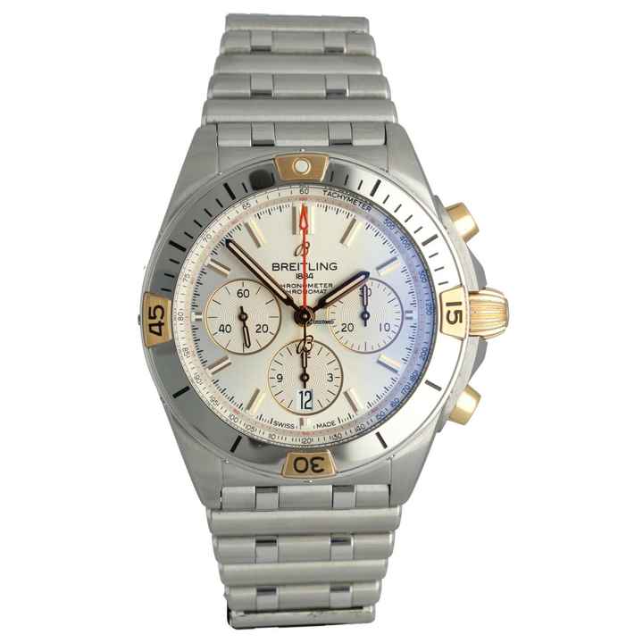  Breitling Chronomat 42 B01 42 IB0134 Silver Index 