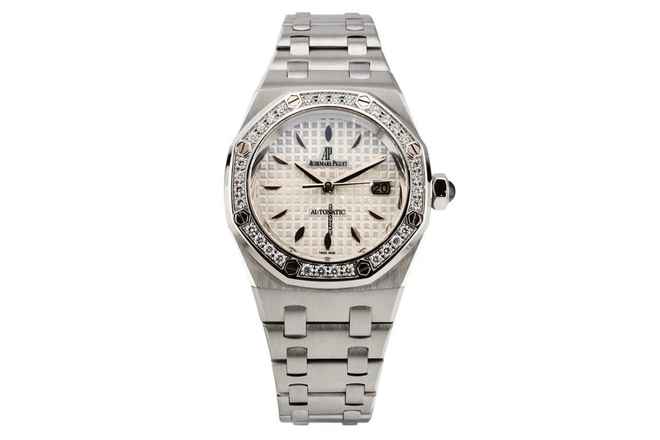  Audemars Piguet Royal Oak Lady Diamond Bezel - 24 Months Warranty 77321ST.ZZ.1230ST.01 2009 