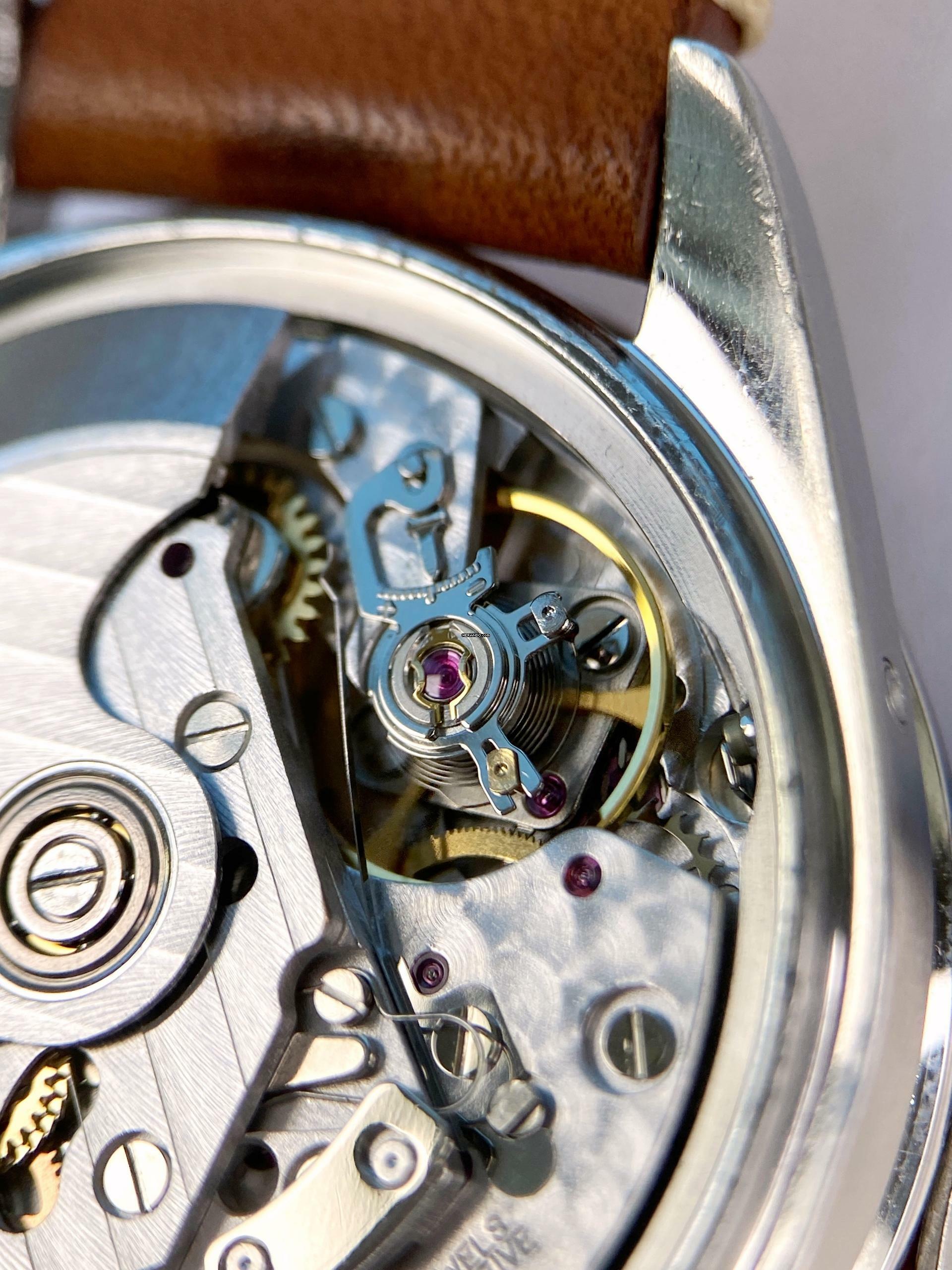 Thumbnail von Omega Speedmaster Vintage Automatic Automatik Triple Date FULL SET Serviced 38205000 38205000