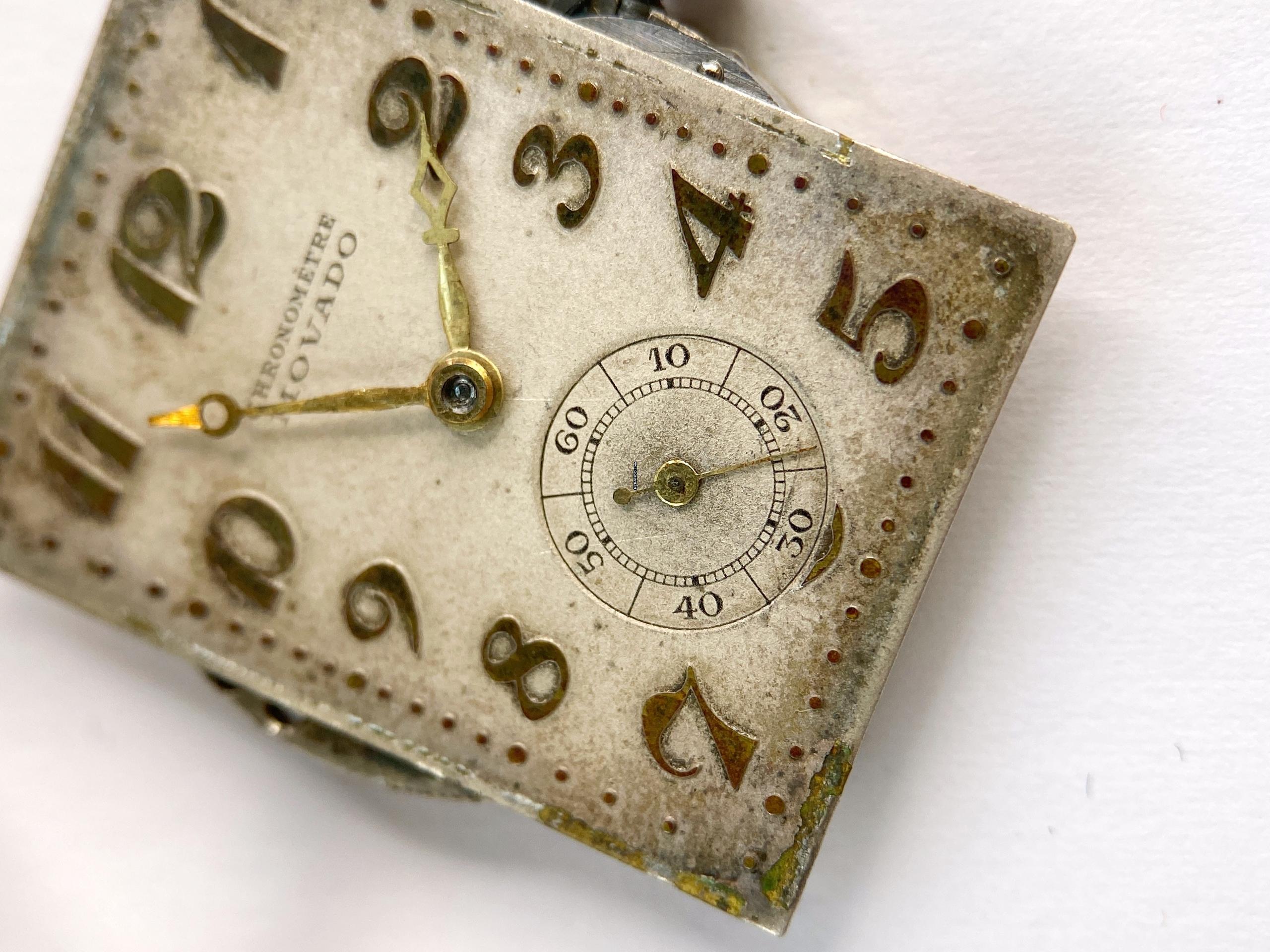 Thumbnail von Movado Serviced Vintage Chronometer Chronometre Tank Solid Gold Breguet-Numbered Dial