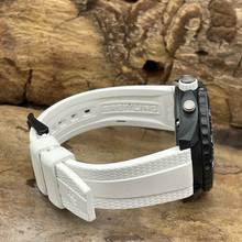 Thumbnail von Breitling Endurance Pro Endurance Pro 38 - UNGETRAGEN - FULLSET 2026 - Ref. X83310