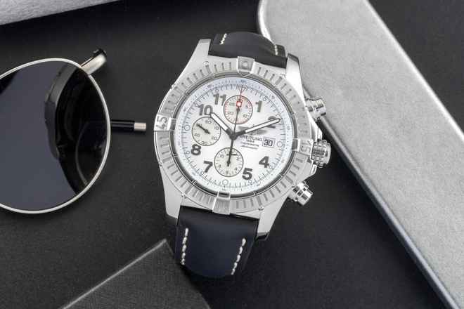  Breitling Super Avenger Chronograph Edelstahl Automatik Ref. A13370 B&P 2019 