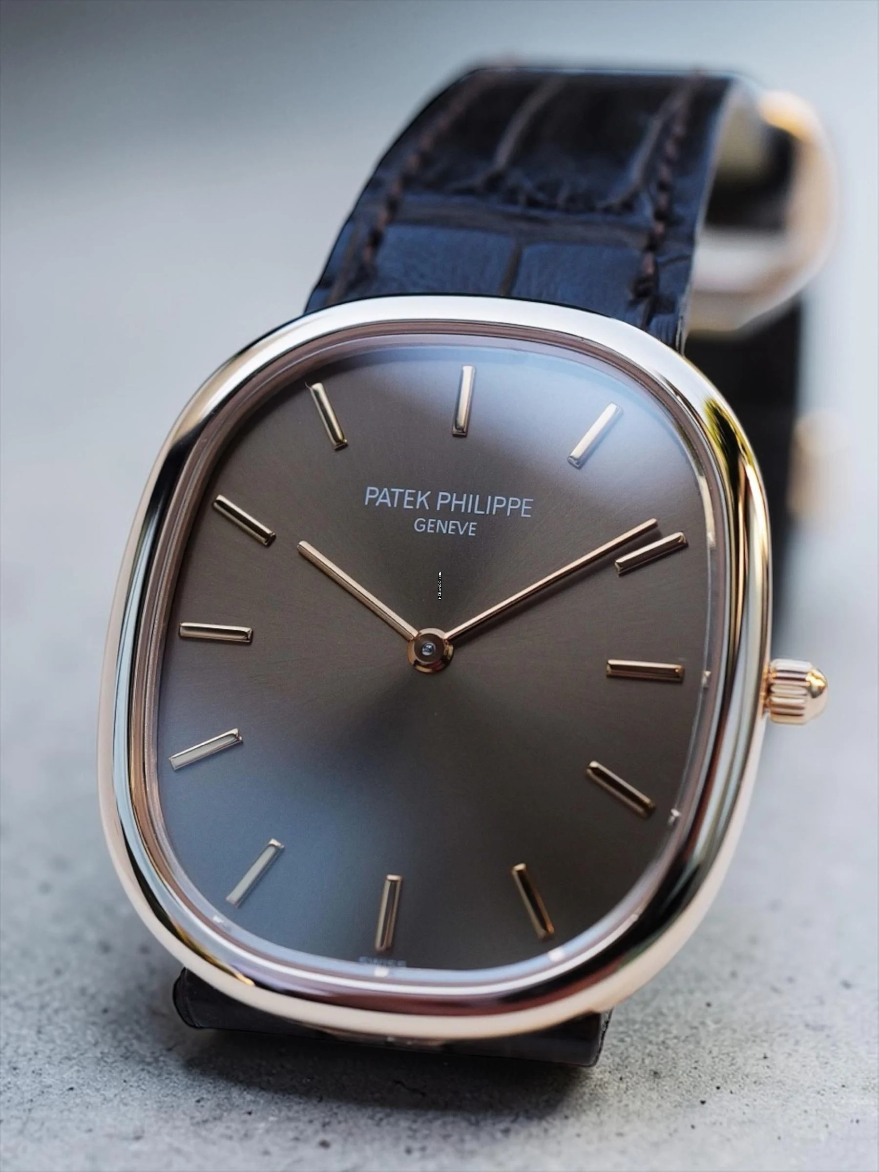 Thumbnail von Patek Philippe Ellipse d'Or Golden Ellipse Ellipse rose gold Mint condition