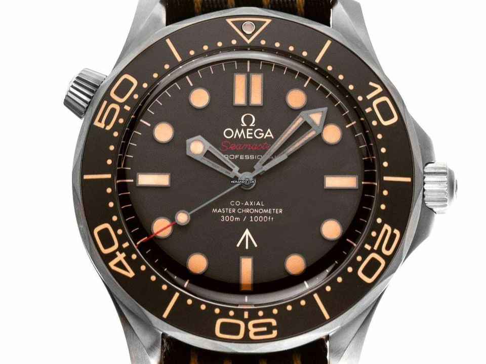  Omega Seamaster Diver 300 M 007 Edition Ref.210.92.42.20.01.001 2026 Full Set Ungetragen Seamaster Diver 300m 007 Edition Titan 