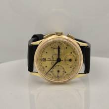 Thumbnail von Universal Genève Vintage Chronograph Ouro Corda 35mm