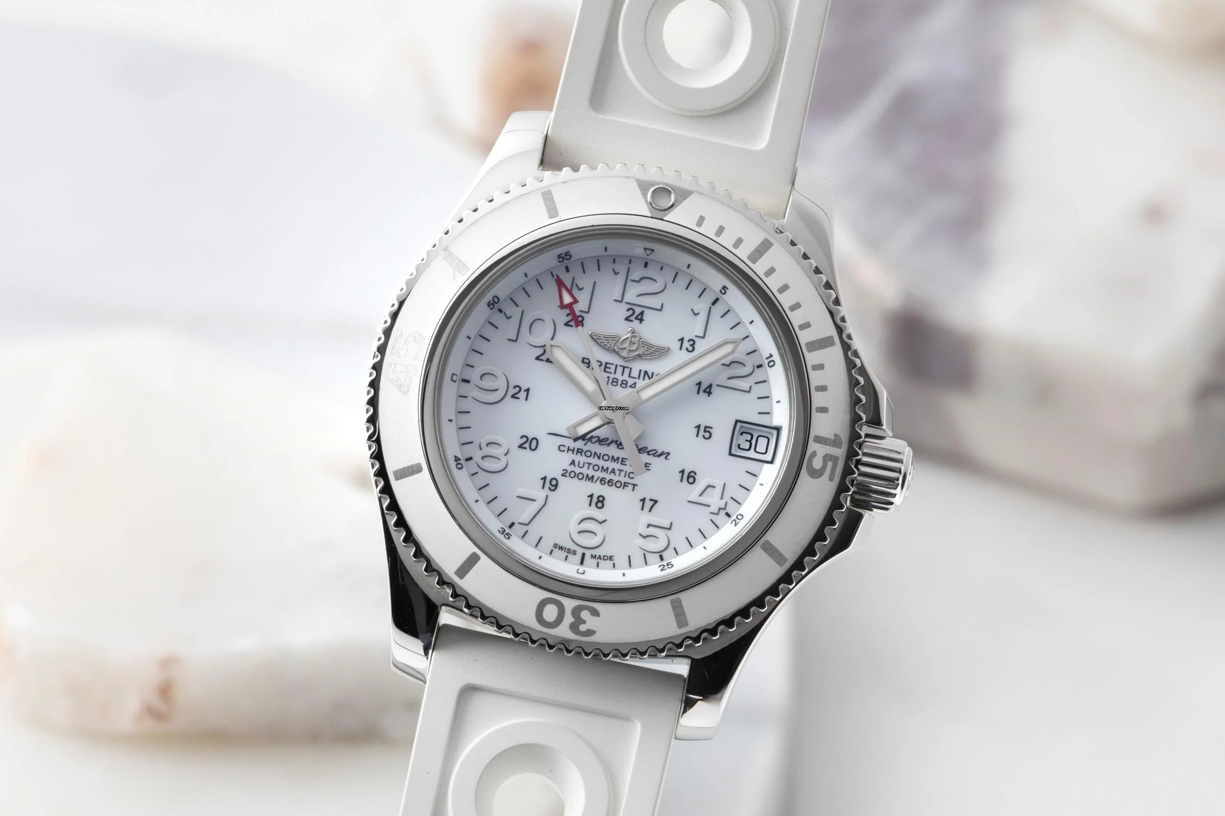  Breitling Superocean II 36 White Automatik Medium Size Ref. A17312D2/A775 B&P 