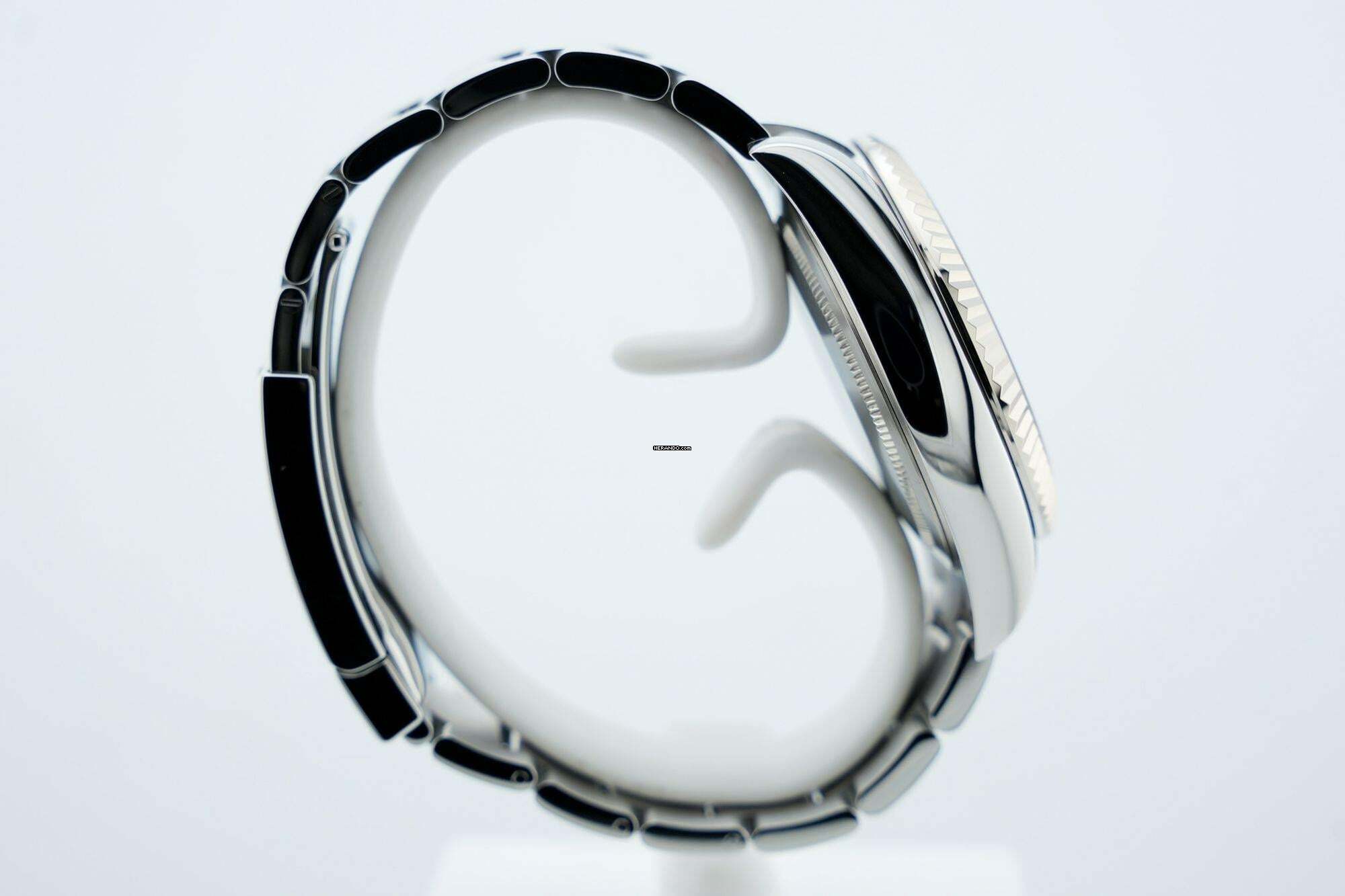 Thumbnail von Rolex Sky-Dweller Oyster Blue Dial - 326934 2018