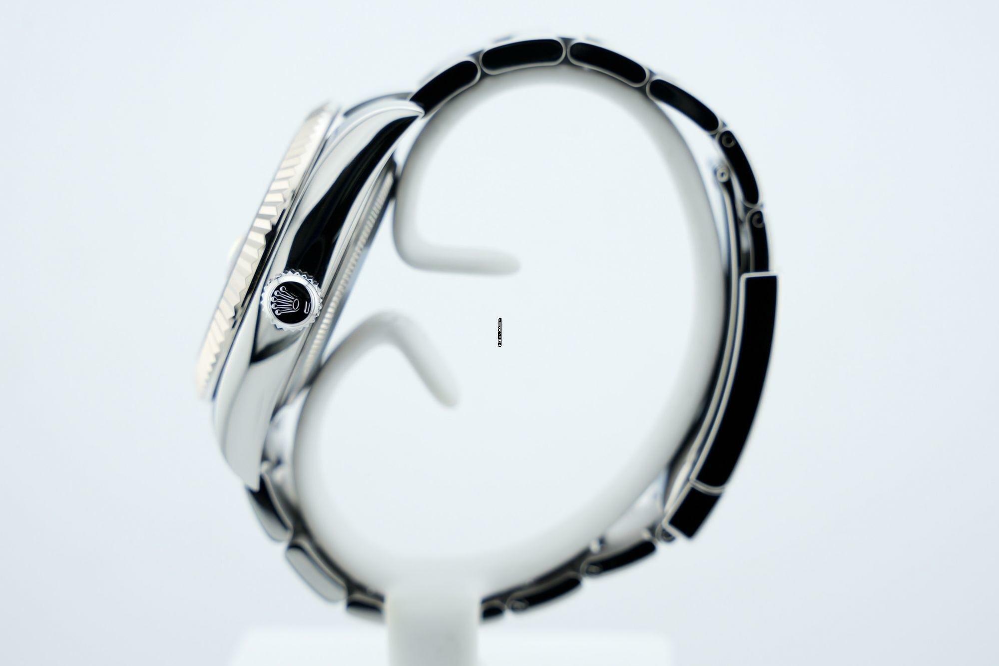 Thumbnail von Rolex Sky-Dweller Oyster Blue Dial - 326934 2018