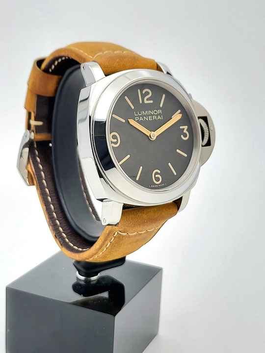 Panerai Luminor Base Tabacco spezial Edition 44 mm 
