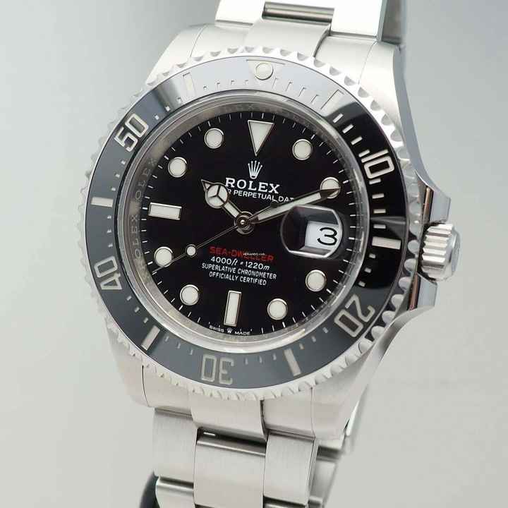  Rolex Sea-Dweller RED 126600 Stahl/Stahl Box+Papiere 2020 