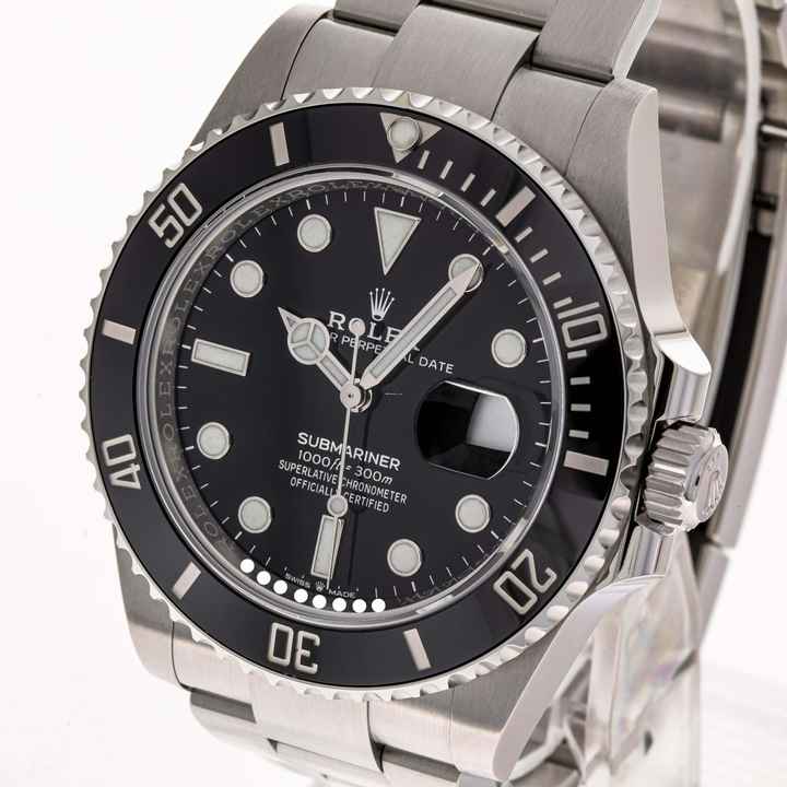  Rolex Submariner Date 41 – 126610LN – like NEW – 11/2021 Full Set 