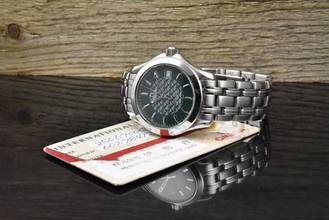 Thumbnail von Omega Seamaster 120 M Jacques Mayol Limited Edition Green Dial unpoliert - Vintage