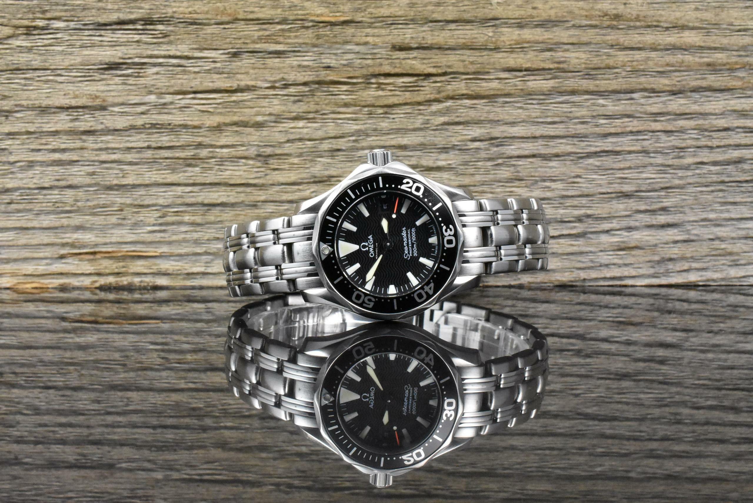  Omega Seamaster Diver 300 M Quarz Lady 2282.50 Black Dial - Vintage 