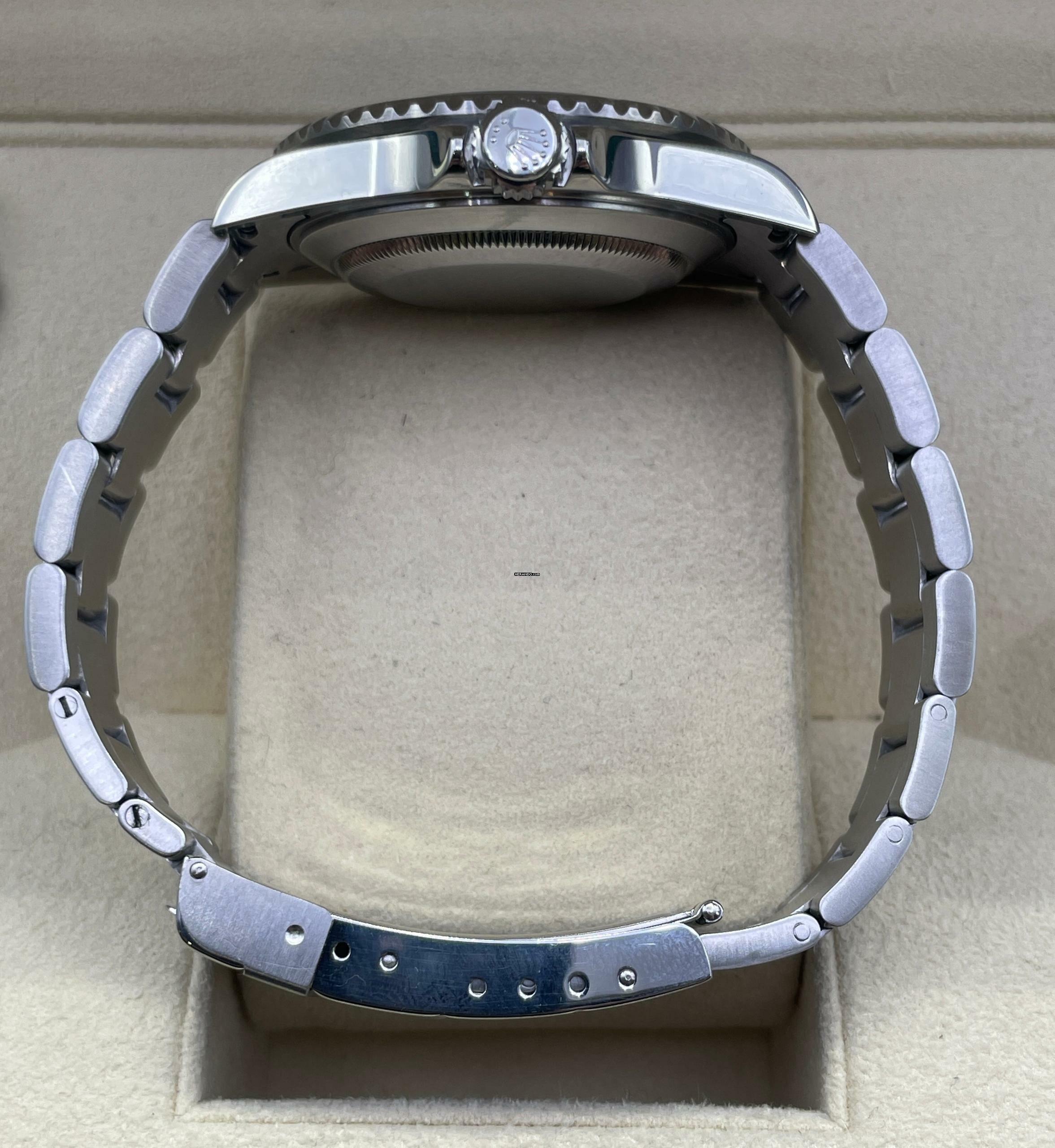 Thumbnail von Rolex Submariner Date Z-Serial Watch only Top Condition Year:2006 Steel 40mm