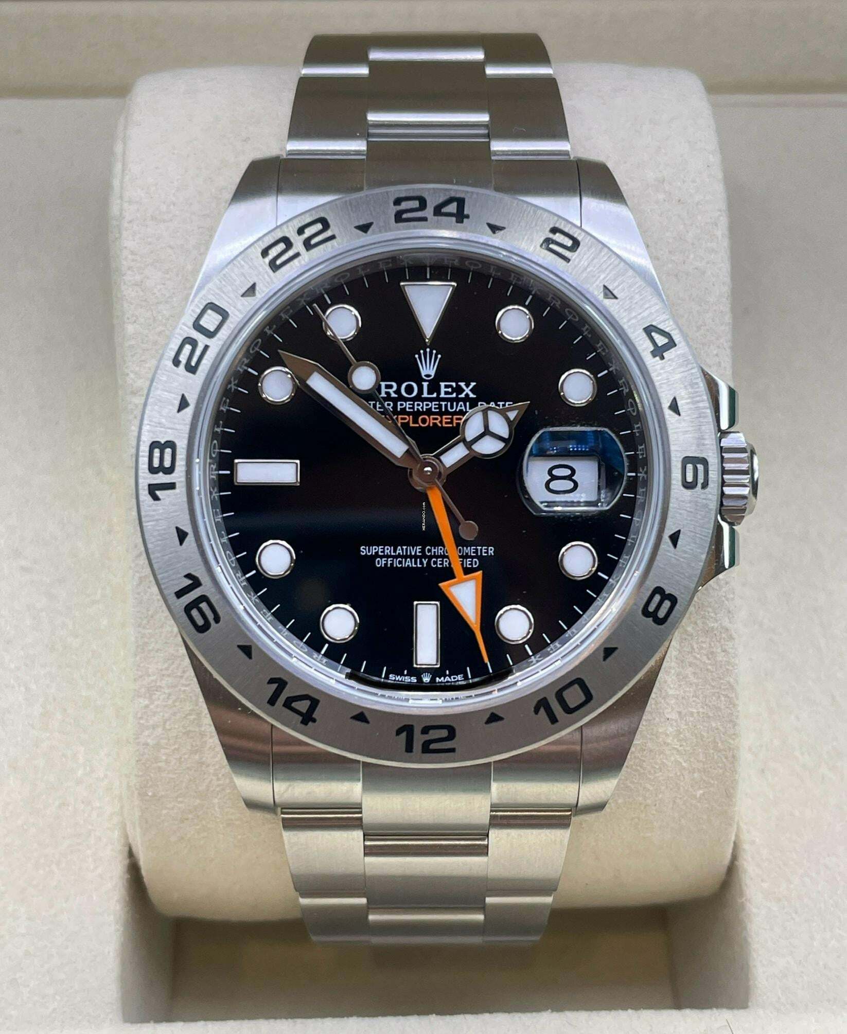 Rolex Explorer II 2025 NEW FULL SET with box&Papers UNWORN Black Dial