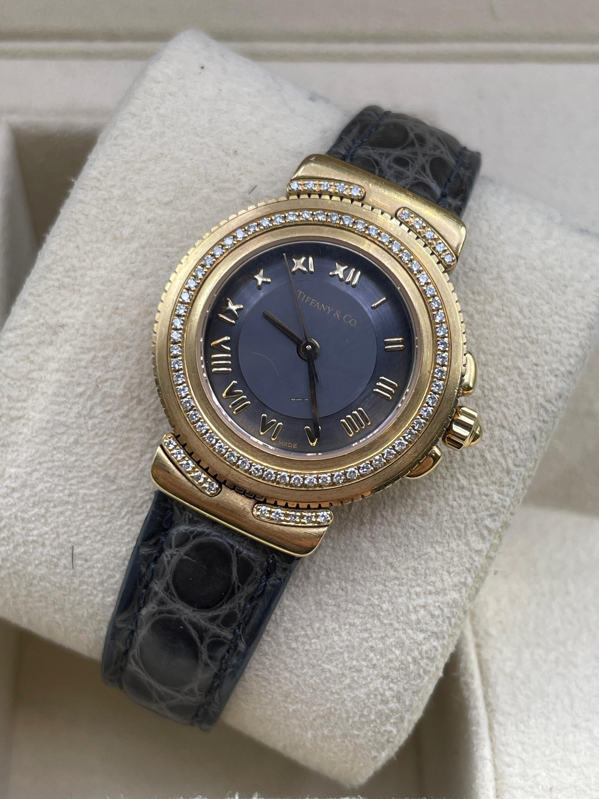 Thumbnail von Tiffany & Co Intaglio Fullgold 18Kt with Diamonds setting watch only