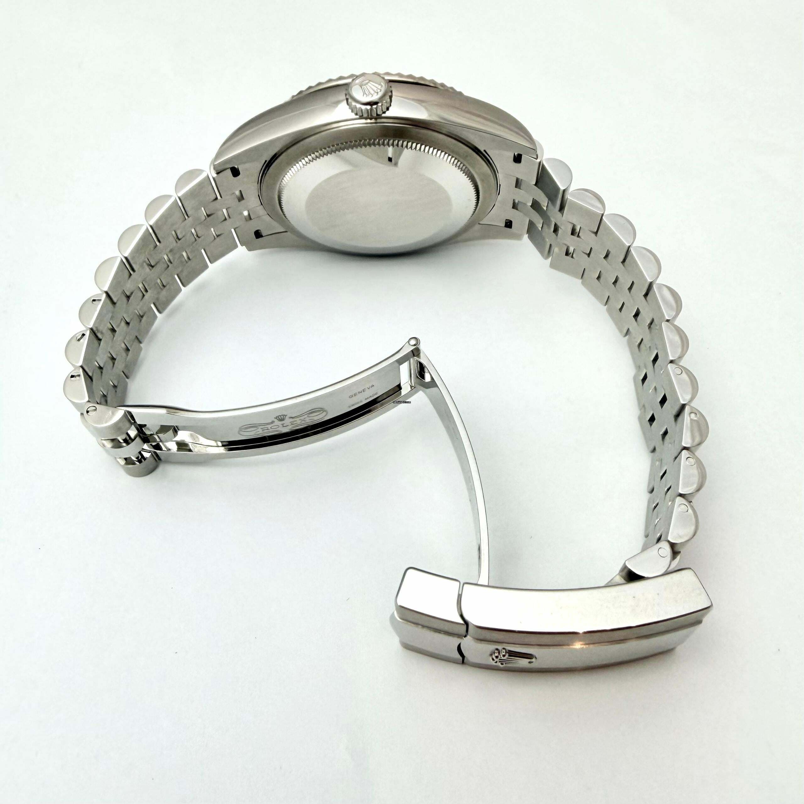 Thumbnail von Rolex Sky-Dweller green Dial LC100 2024