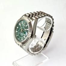 Thumbnail von Rolex Sky-Dweller green Dial LC100 2024