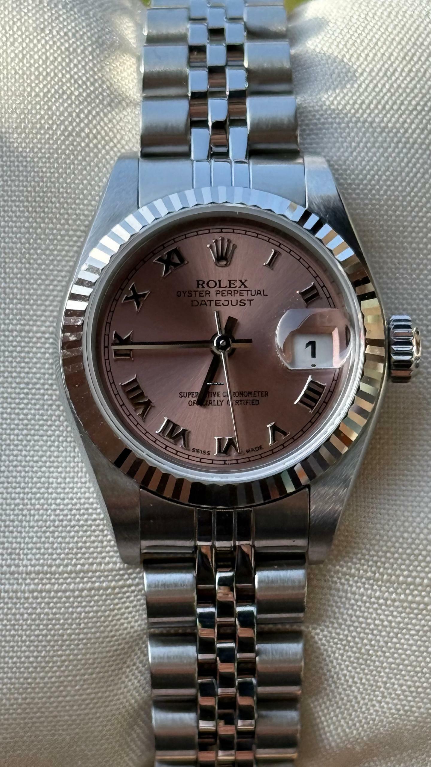 Rolex Lady-Datejust Top condition box and papers rose dial
