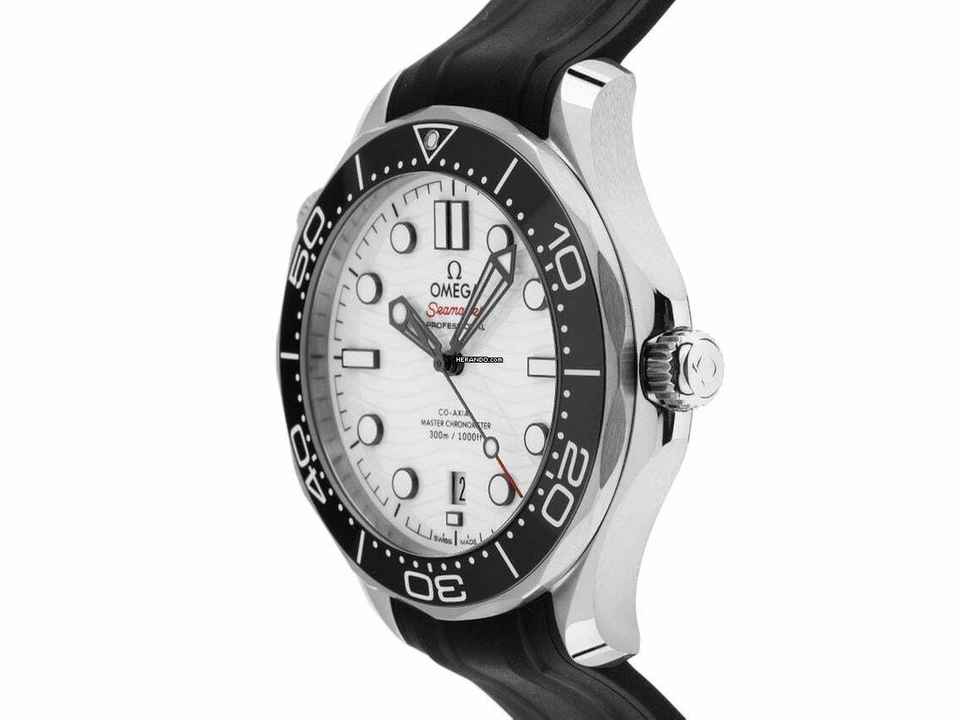  Omega Seamaster Diver 300 M Ref.210.30.42.20.04.001 2025 Full Set Ungetragen Seamaster Diver 300M Kautschuk Faltschließe 