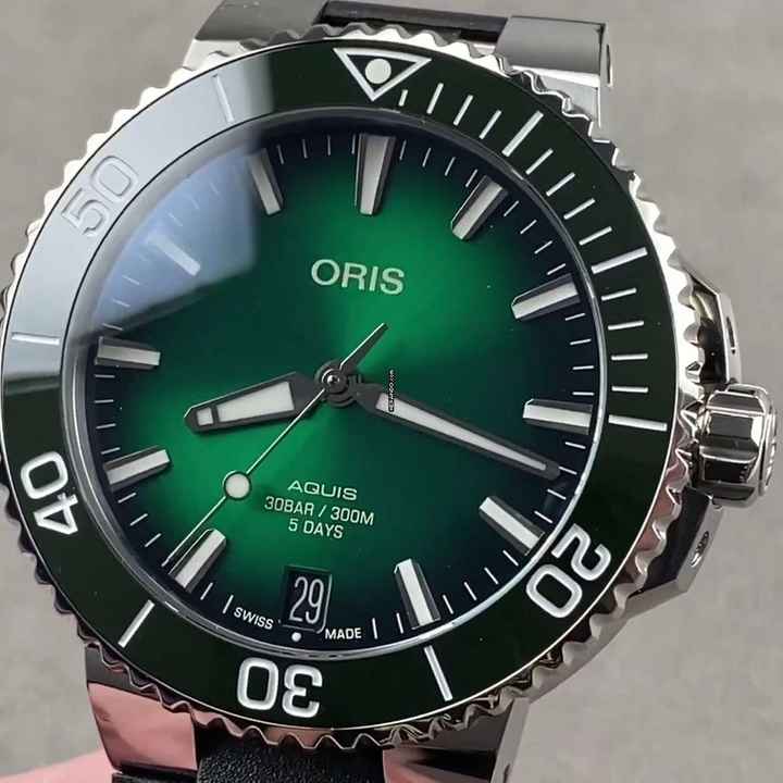  Oris Aquis Date 7769 4157-07 4 22 74fc 01 400 Aquis Date Calibre NEW FULL SET 