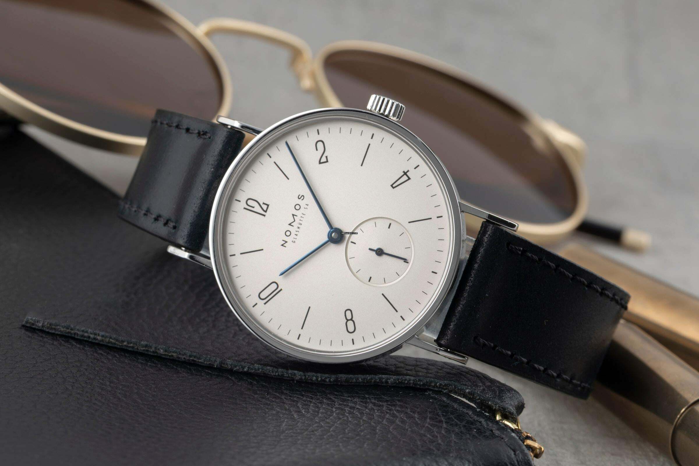 Thumbnail von NOMOS Tangente EXPO 2000 Stahl Handaufzug limited Box und Papiere 1998