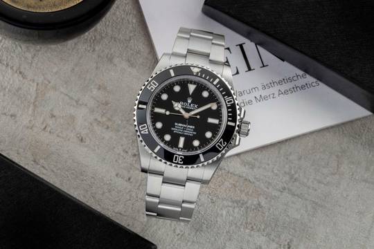  Rolex Submariner (No Date) Edelstahl Automatik Herrenuhr Ref. 124060 B&P 2020 