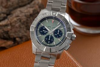 Thumbnail von Breitling Avenger B01 Chronograph Stahl Automatik Ref. AB0147101L1X1