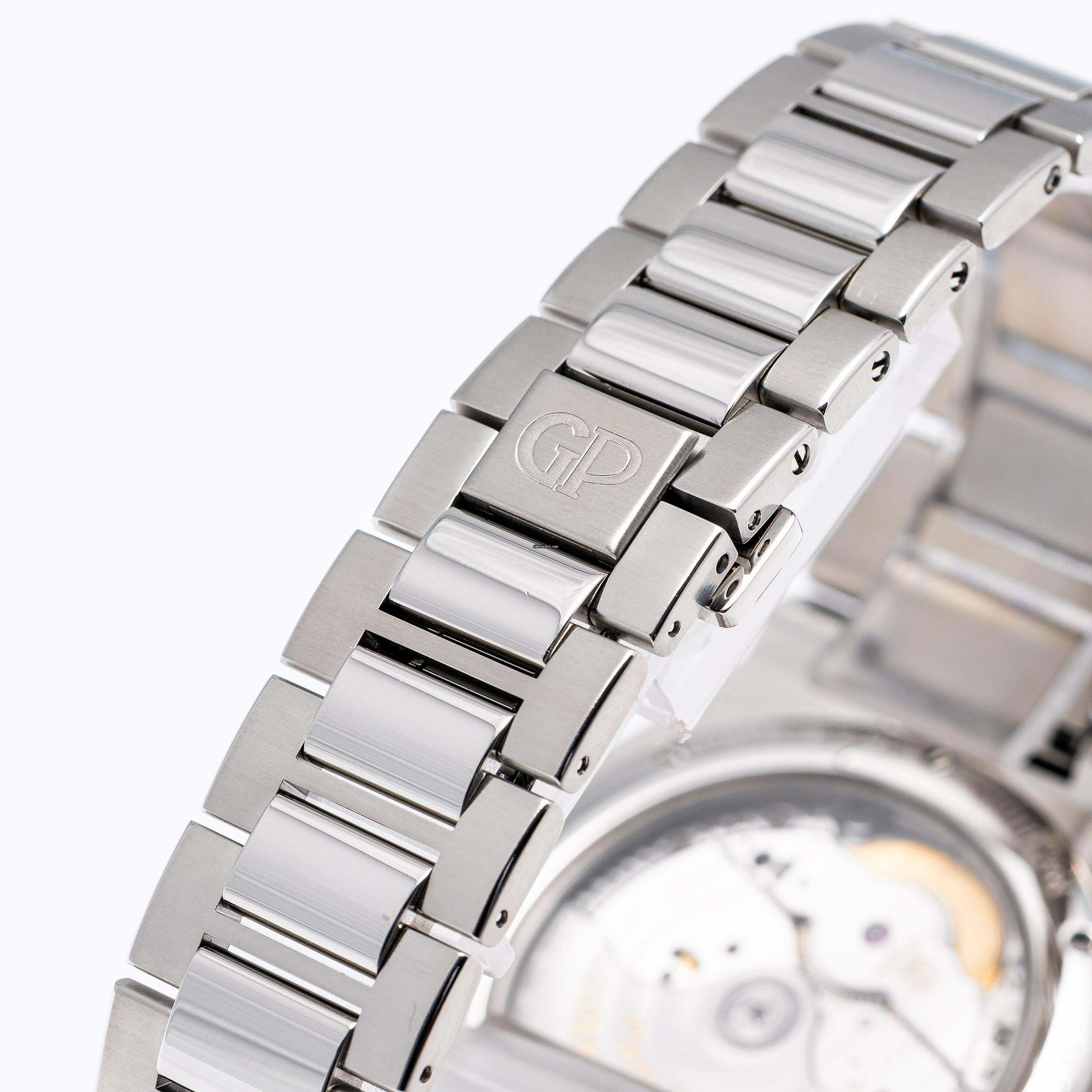 Thumbnail von Girard Perregaux Laureato 42mm Blue – 81010-11-431-11A – like NEW – 08/2022 Full Set