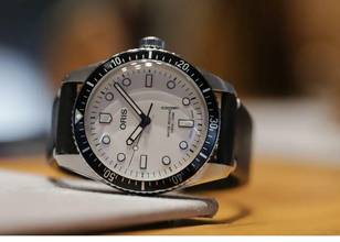 Thumbnail von Oris Divers Sixty Five SOCIAL CLUB Beijing NEW FULL SET