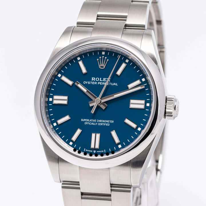  Rolex Oyster Perpetual 41 Candy Blue – 134300 – like NEW – 06/2025 Full Set 